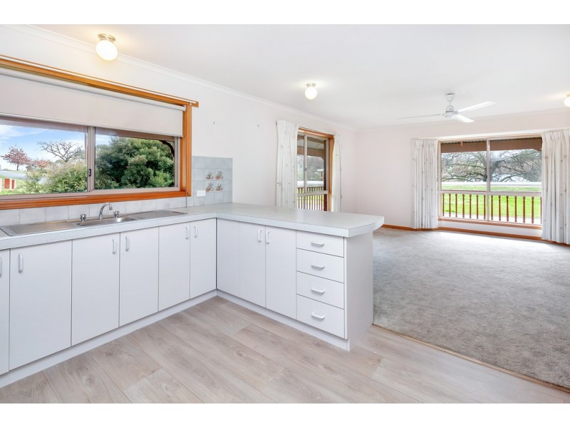 4/415 Learmonth Street, Buninyong VIC 3357