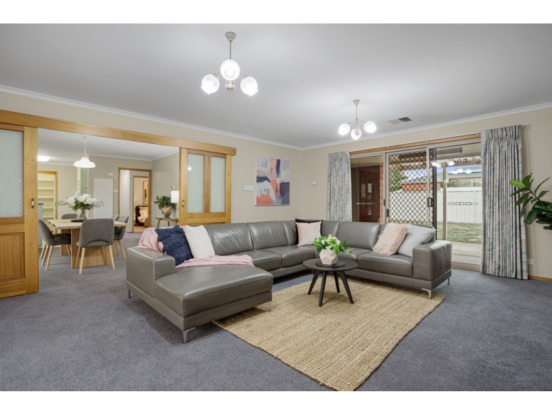 43 Midlands Drive, Ballarat North VIC 3350