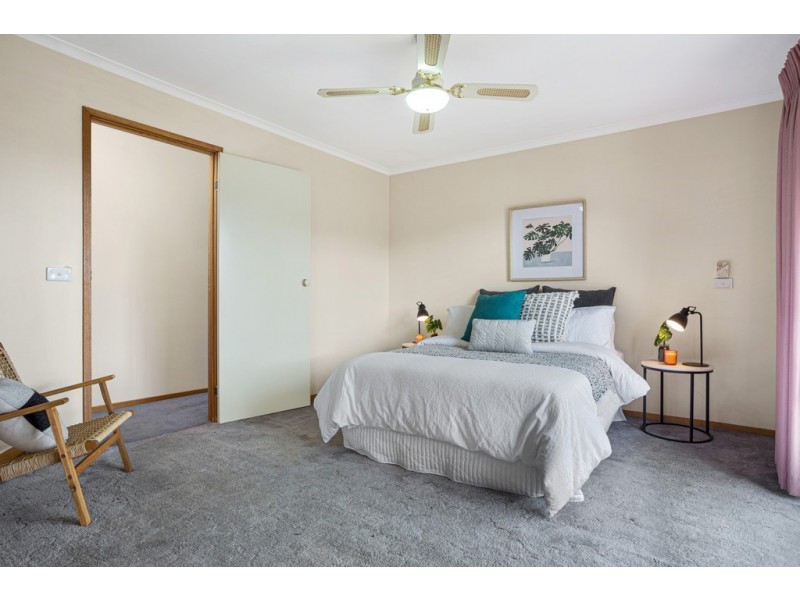 43 Midlands Drive, Ballarat North VIC 3350