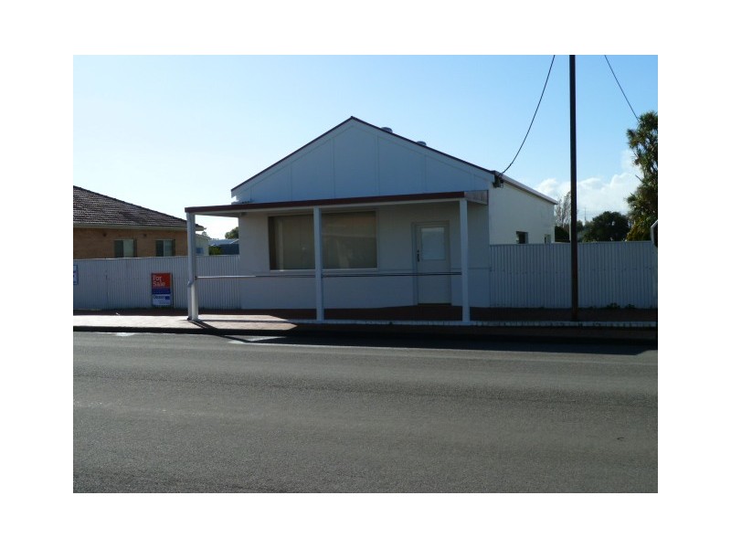 22 Charles Street, Kingston Se SA 5275