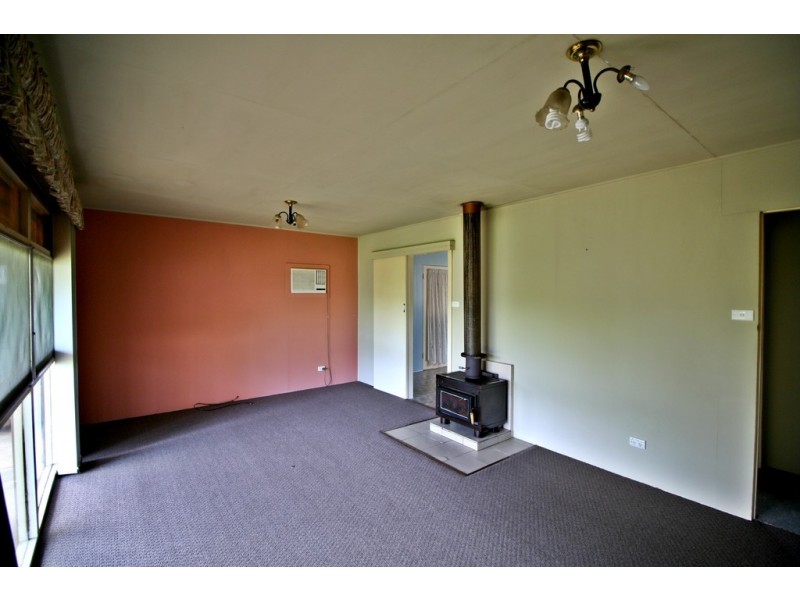 27 Old Caves Road, Naracoorte SA 5271