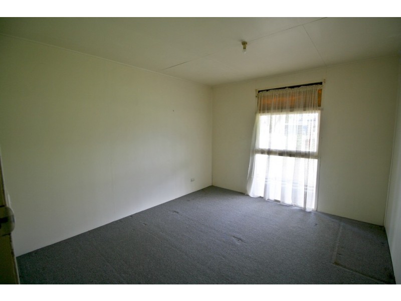 27 Old Caves Road, Naracoorte SA 5271