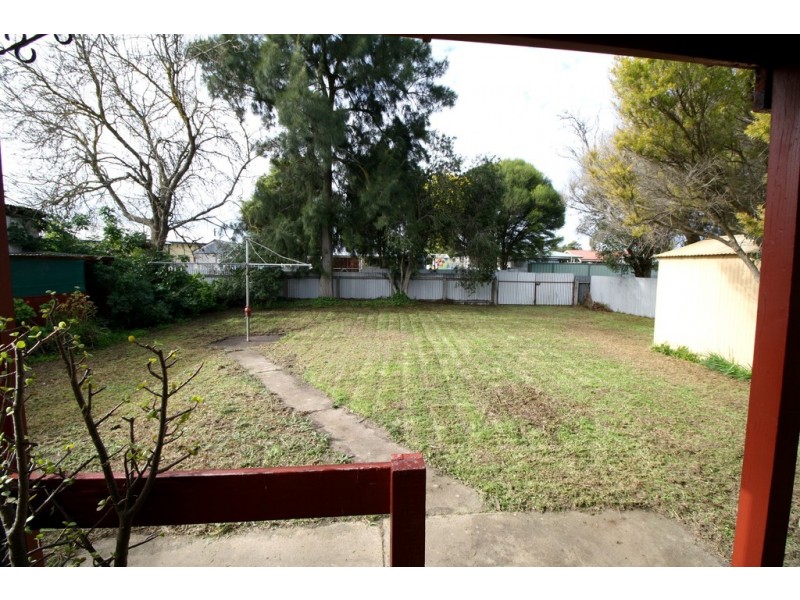 27 Old Caves Road, Naracoorte SA 5271