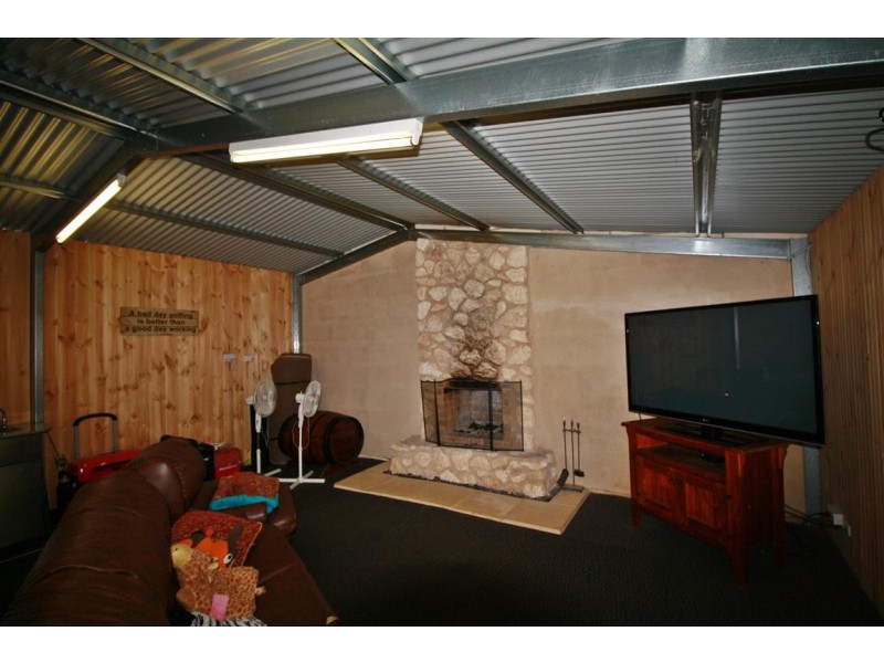 104 Gordon Street, Naracoorte SA 5271
