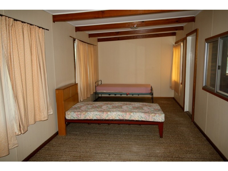 23 Wallace Street, Apsley VIC 3319