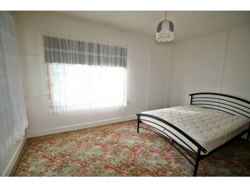 23 Wallace Street, Apsley VIC 3319