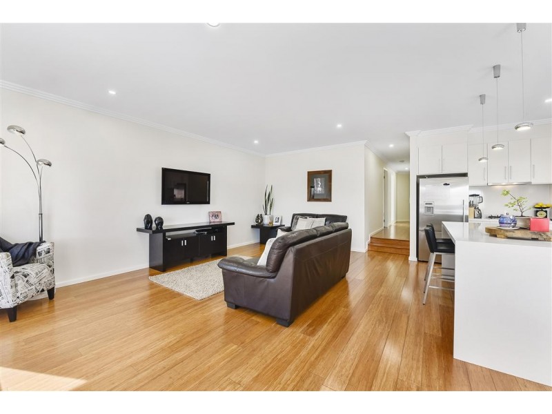 6 Strathlyn Avenue, Naracoorte SA 5271