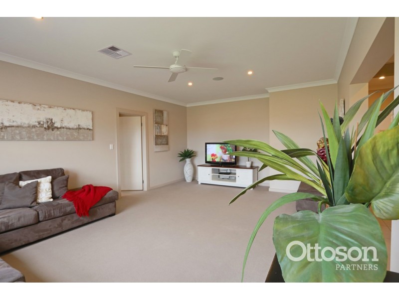 1 Shipard Court, Robe SA 5276