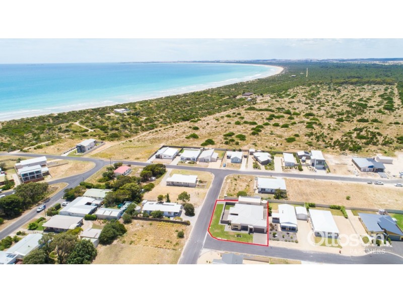 1 Shipard Court, Robe SA 5276