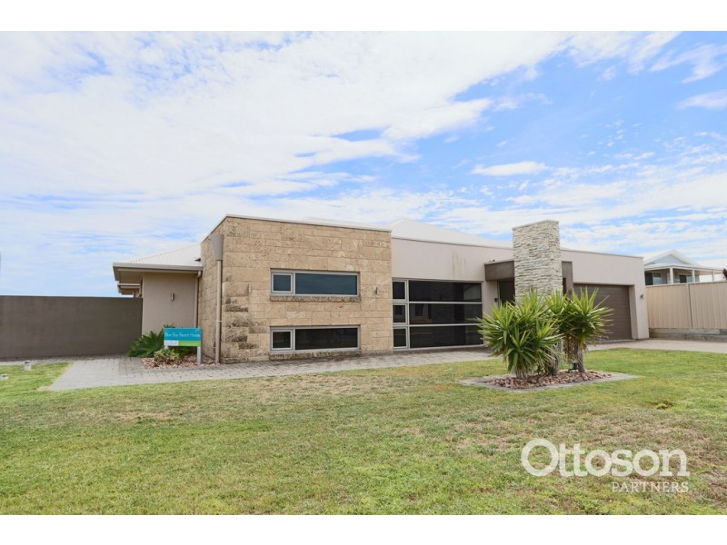 1 Shipard Court, Robe SA 5276