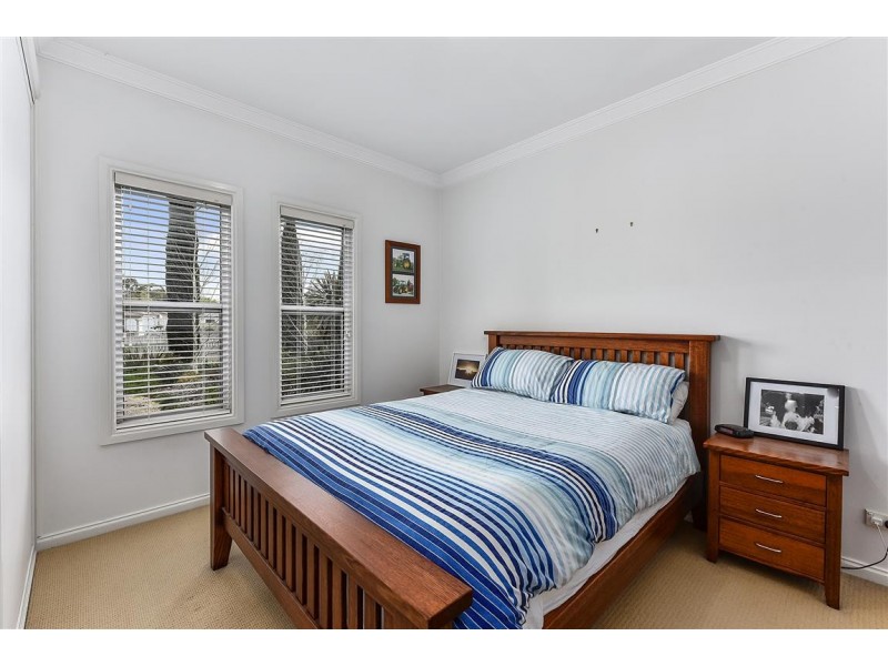 10 Riddoch Street, Penola SA 5277