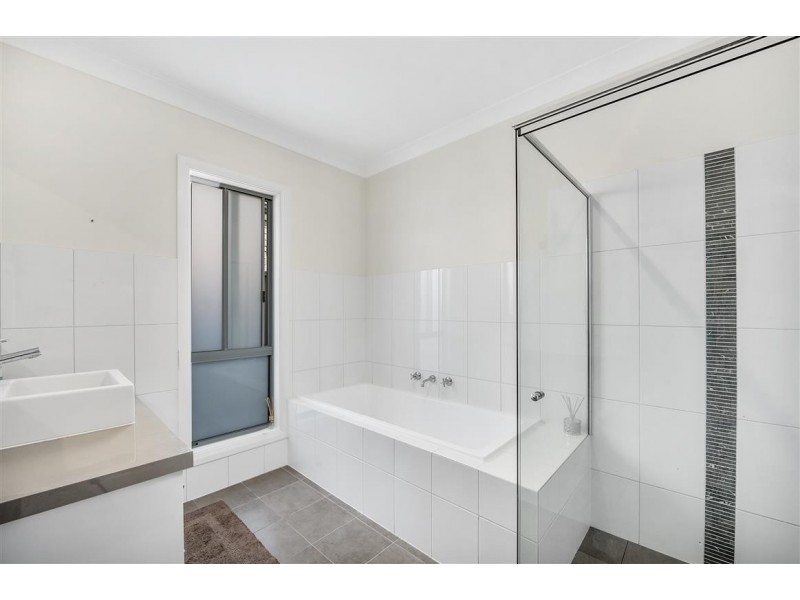 9 Brealey Place, Naracoorte SA 5271