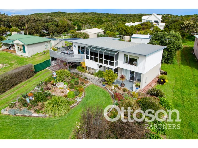 15 Attiwell Street, Beachport SA 5280