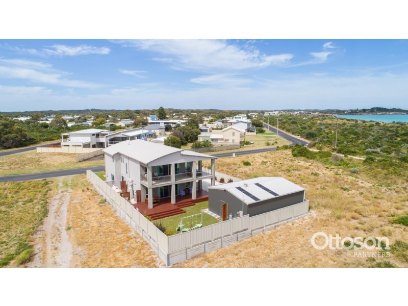 3 Dennis Avenue, Robe SA 5276