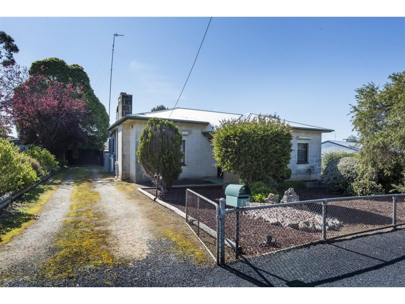 57 Memorial Drive, Naracoorte SA 5271