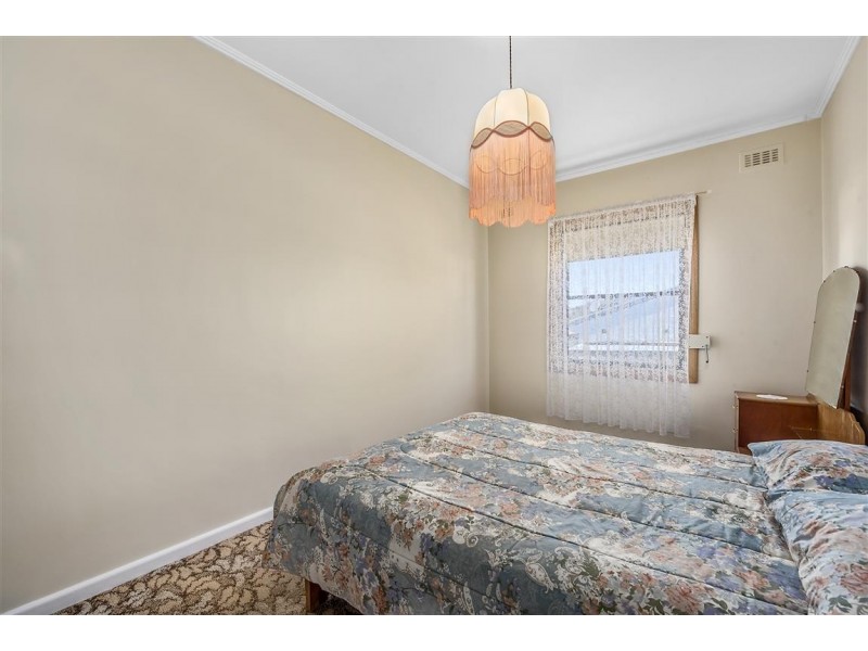 57 Memorial Drive, Naracoorte SA 5271