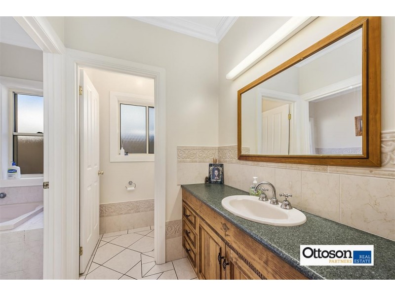 14 Federation Drive, Naracoorte SA 5271