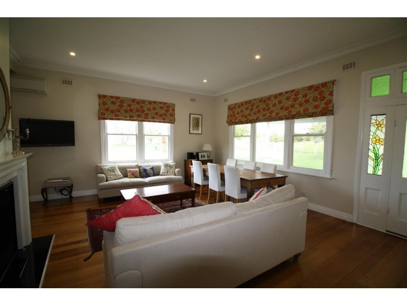 2678 Wimmera Hwy, Apsley VIC 3319