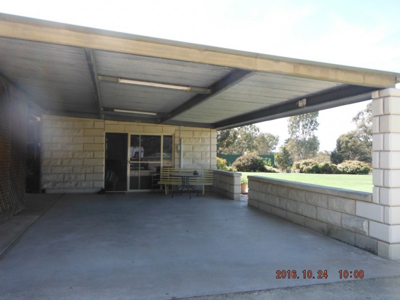 27 Martins Road, Naracoorte SA 5271