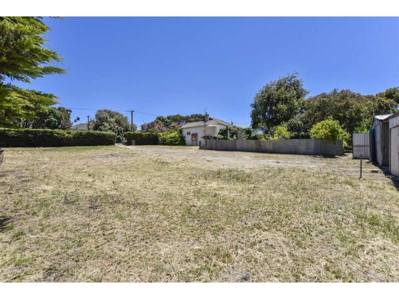 13-15 Memorial Drive, Naracoorte SA 5271