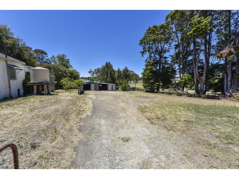 13-15 Memorial Drive, Naracoorte SA 5271