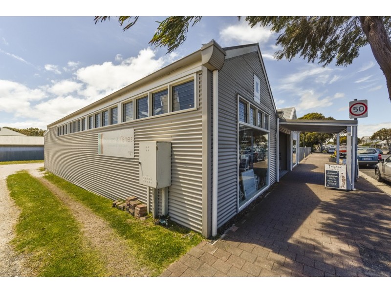 27 Victoria, Robe SA 5276