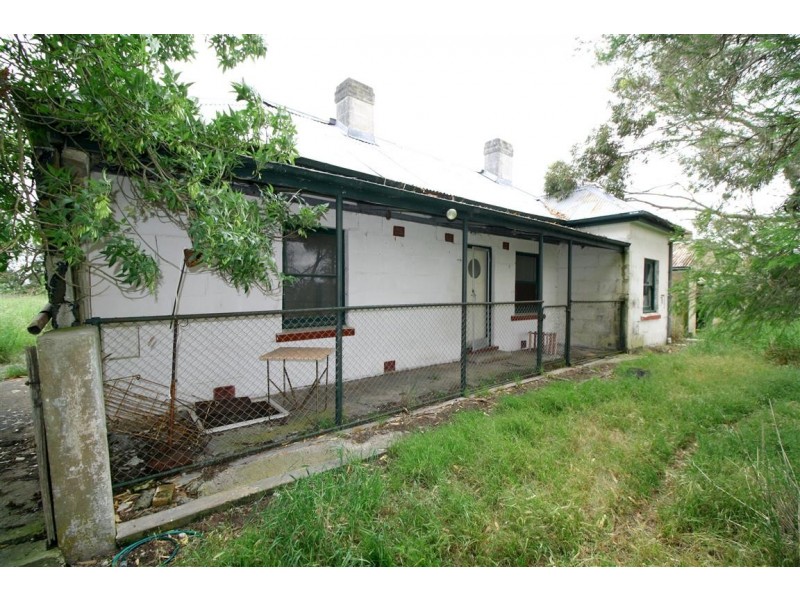 Section 425 Lucindale Road, Naracoorte SA 5271