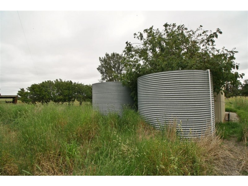 Section 425 Lucindale Road, Naracoorte SA 5271