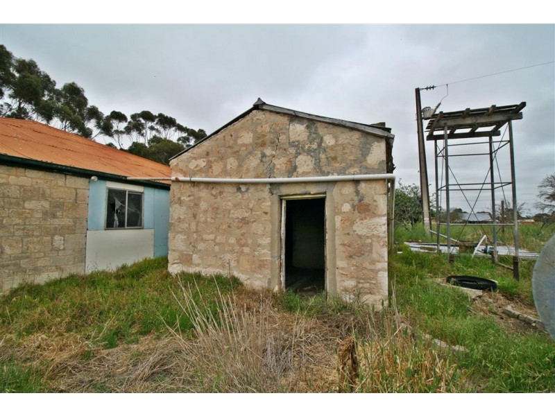 Section 425 Lucindale Road, Naracoorte SA 5271