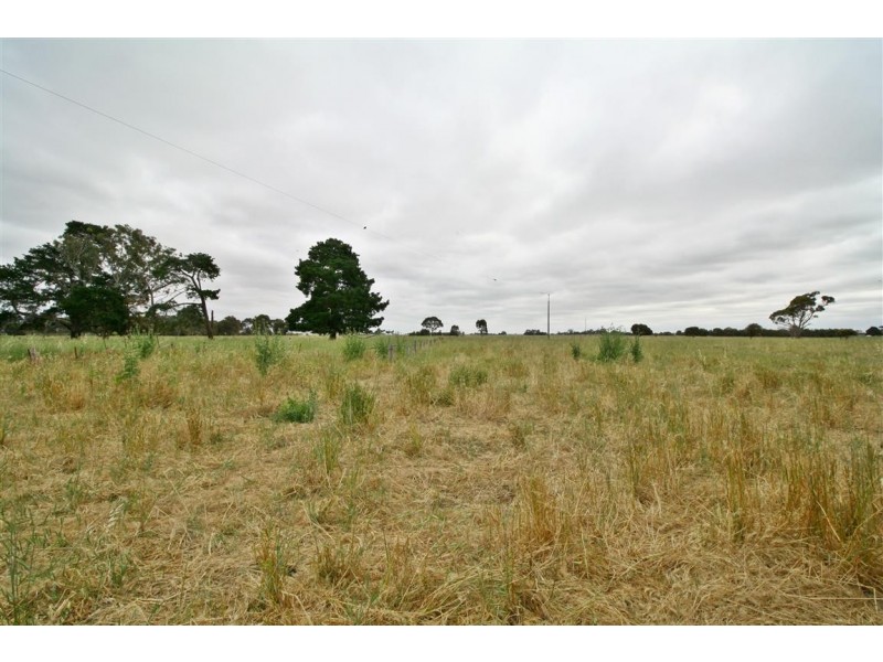 Section 425 Lucindale Road, Naracoorte SA 5271