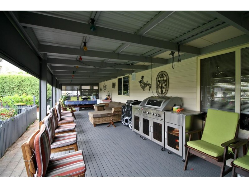 11 Watson Avenue, Lucindale SA 5272