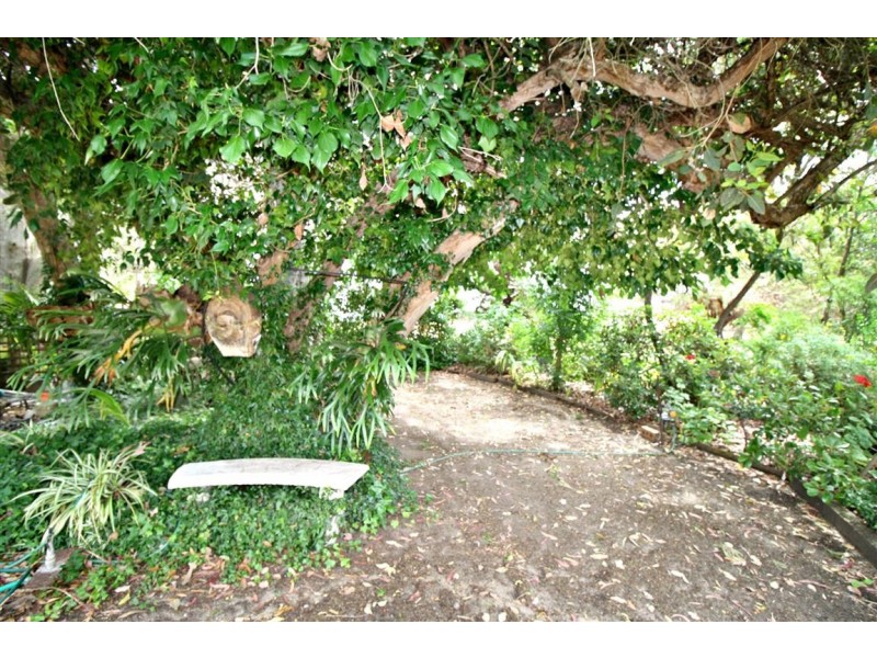 2053 Wimmera Highway, Apsley VIC 3319