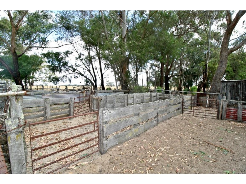 2053 Wimmera Highway, Apsley VIC 3319