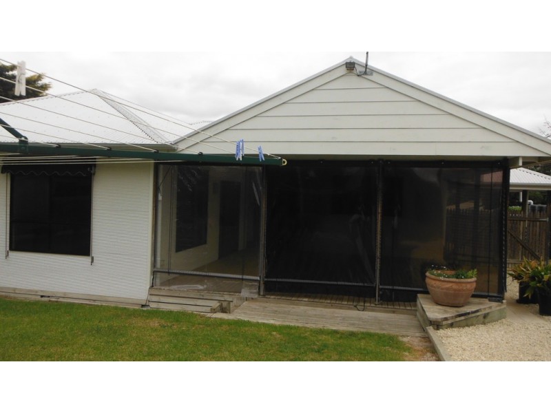 44 Memorial Drive, Naracoorte SA 5271