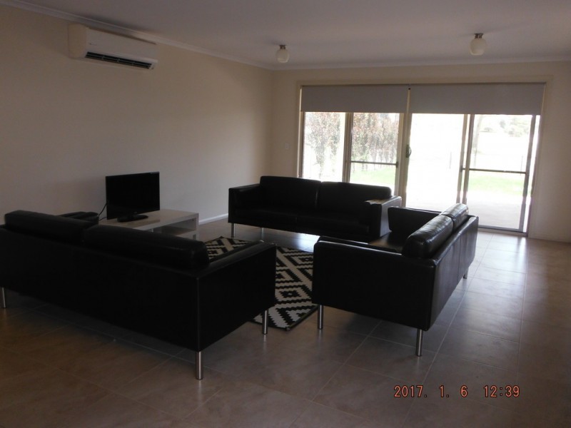 52 Old Caves Road, Naracoorte SA 5271