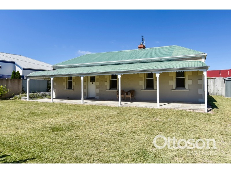 9 Elizabeth Street, Robe SA 5276