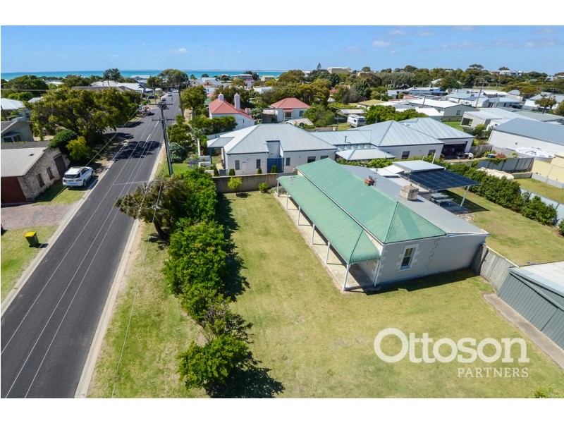 9 Elizabeth Street, Robe SA 5276