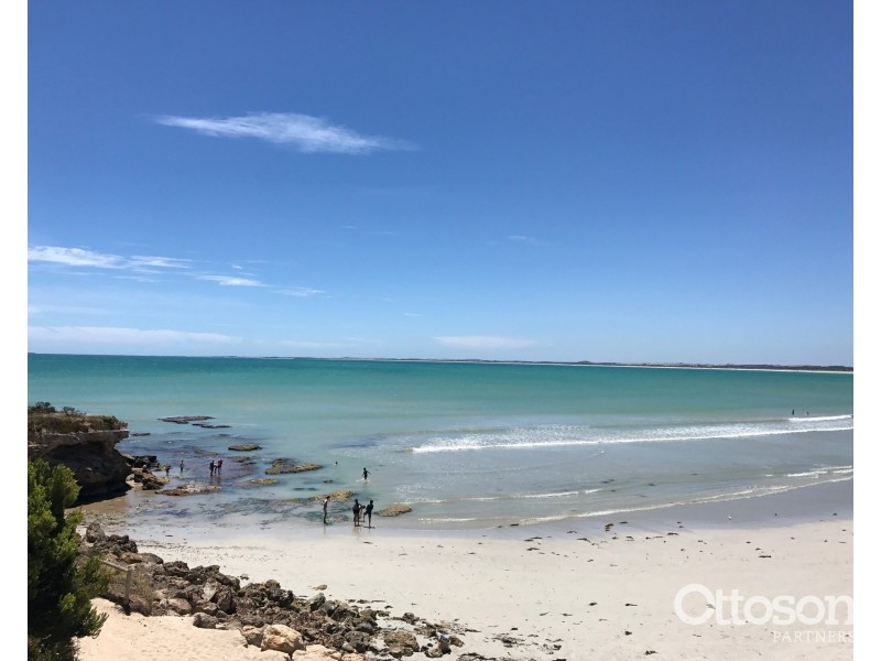 Lot 90 Esplanade, Robe SA 5276