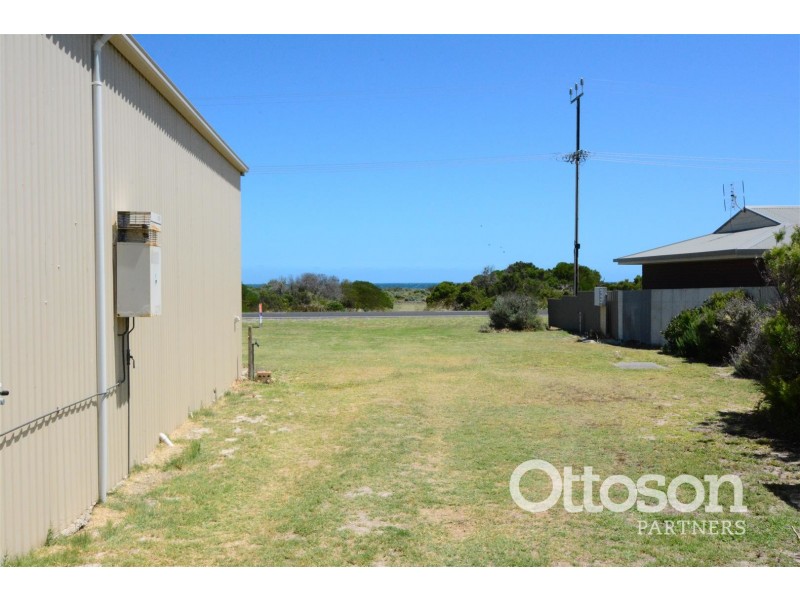 75 Marine Parade and 171 Cooke Street, Kingston Se SA 5275