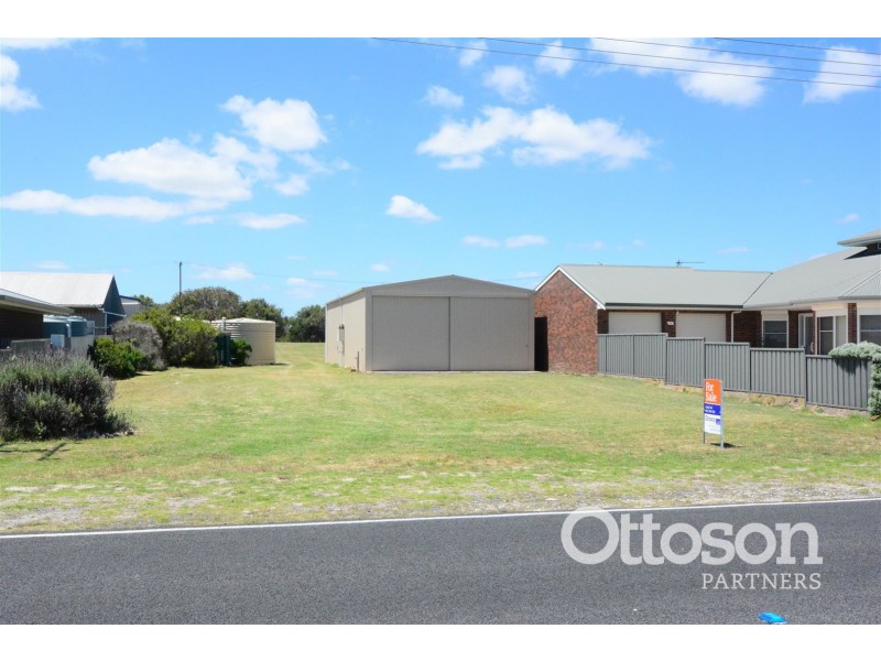 75 Marine Parade and 171 Cooke Street, Kingston Se SA 5275