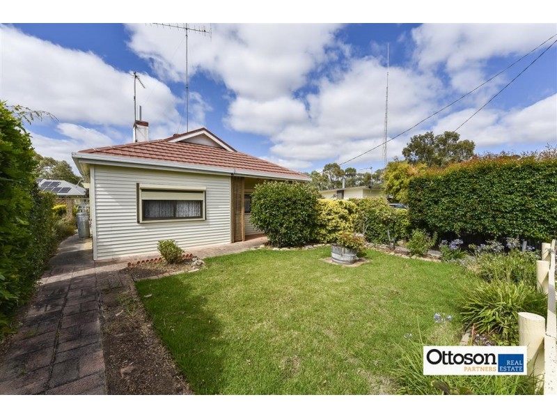 20 Corner Crescent, Naracoorte SA 5271