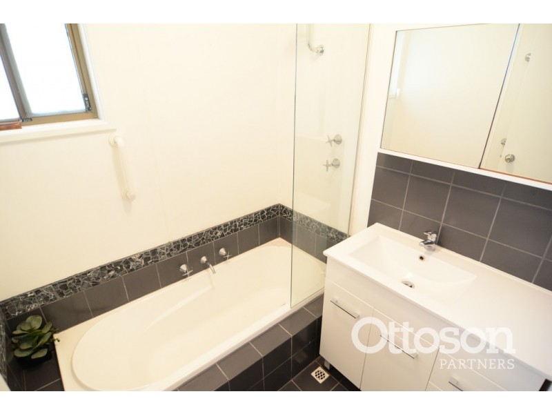 87 Main Road, Robe SA 5276