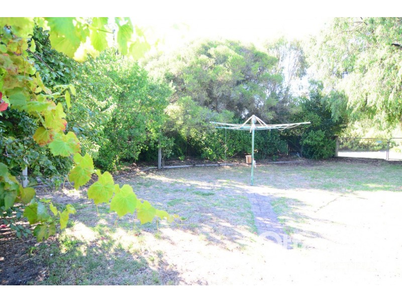 87 Main Road, Robe SA 5276