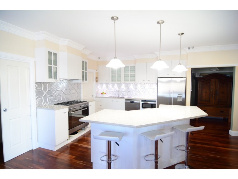 12 Thompson Road, Robe SA 5276