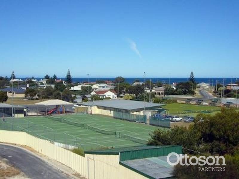 2/22 Holland Street, Kingston Se SA 5275