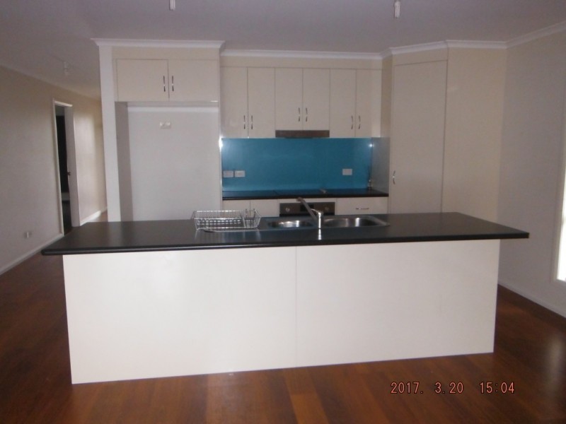 53 Grieve Ave, Naracoorte SA 5271