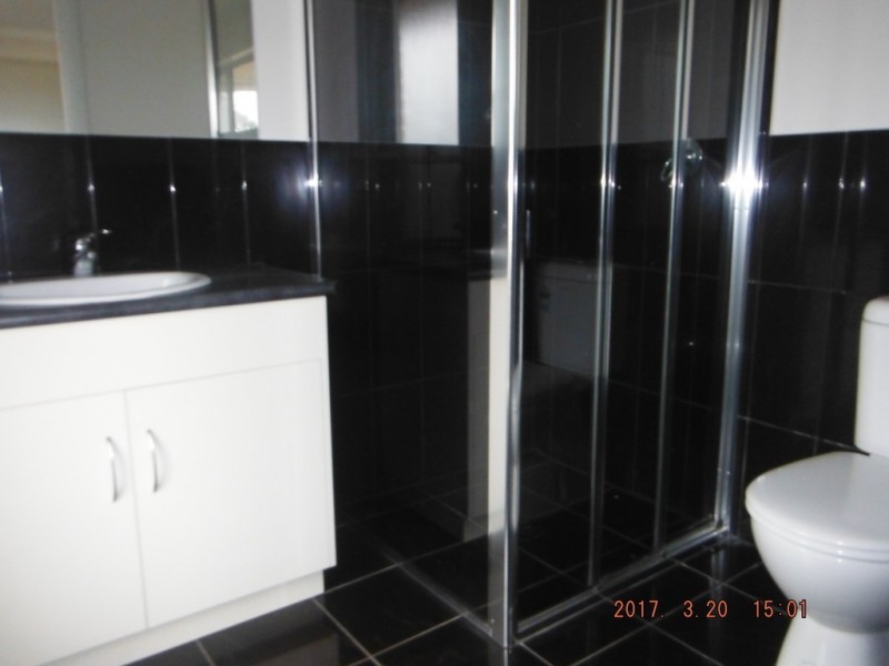 53 Grieve Ave, Naracoorte SA 5271