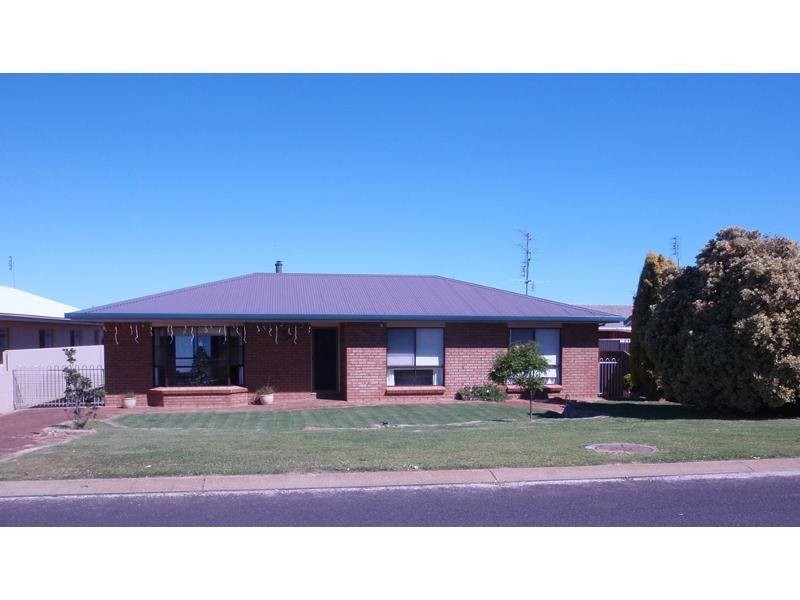 20 Powell Avenue, Robe SA 5276