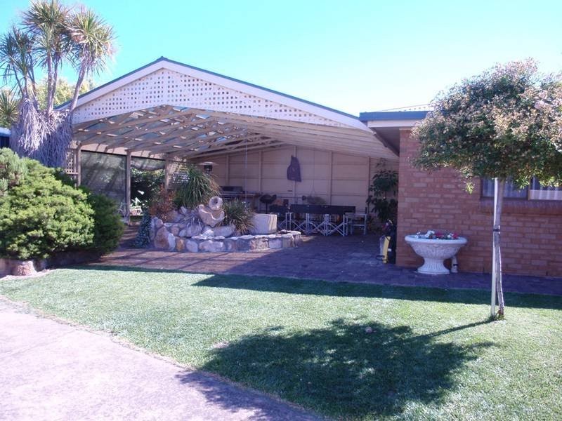 20 Powell Avenue, Robe SA 5276