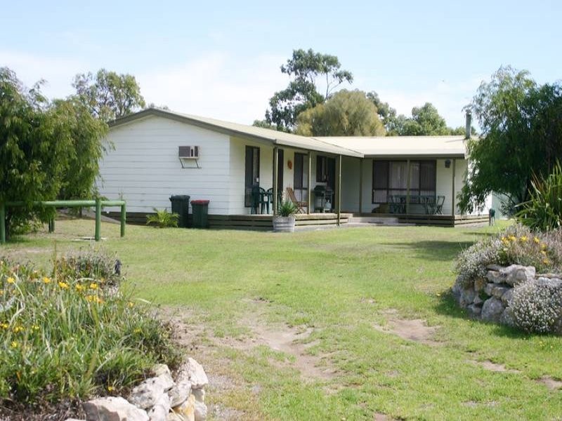 9 Lapwing Avenue, Robe SA 5276